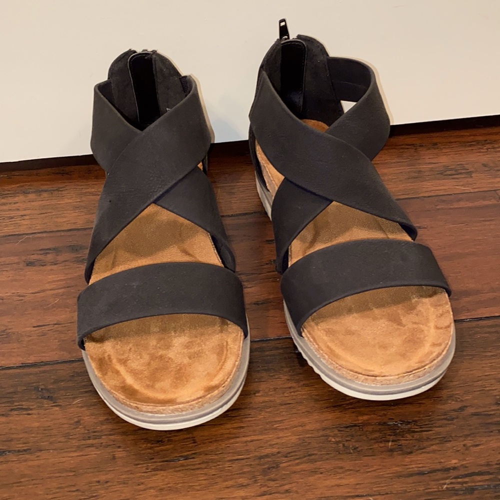 Bass Peyton Sandals